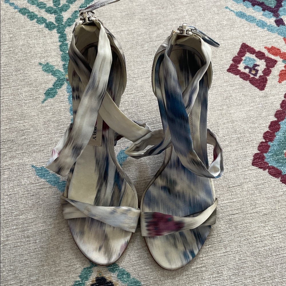 Burberry Ikat print Mustoe wedge sandals - Picture 3 of 8